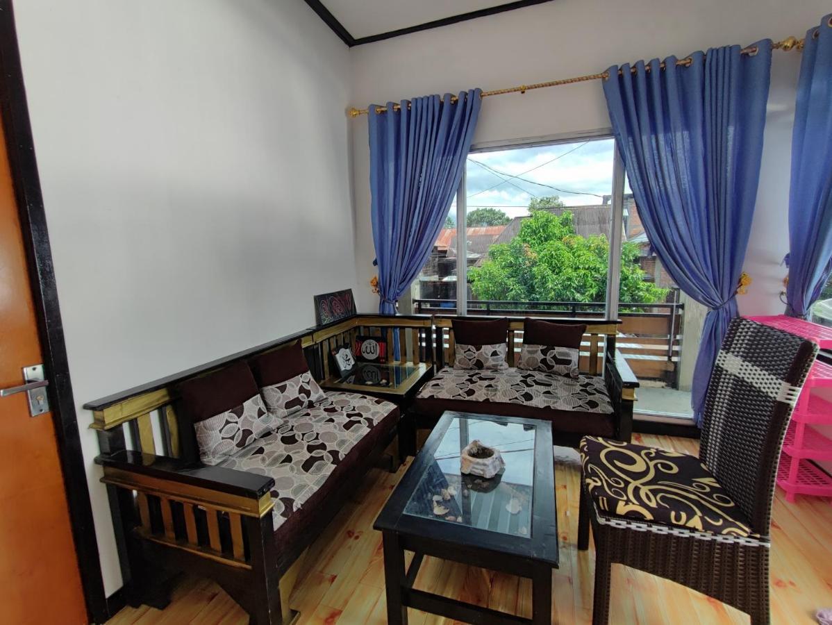 Oyo 92357 Zzip Homestay Pagaralam Exterior foto