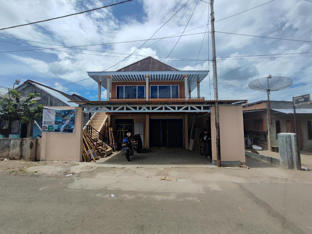 Oyo 92357 Zzip Homestay Pagaralam Exterior foto