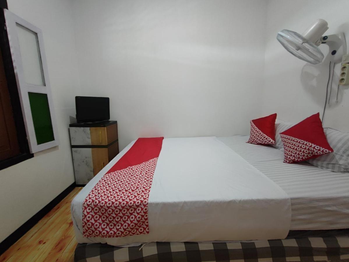 Oyo 92357 Zzip Homestay Pagaralam Exterior foto